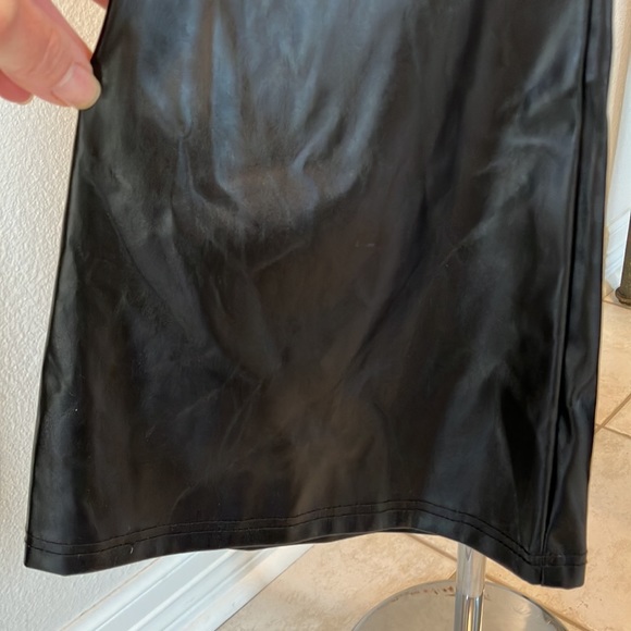 NWT Misguided Black, faux, leather lace up front flare leg pants - Picture 7 of 12